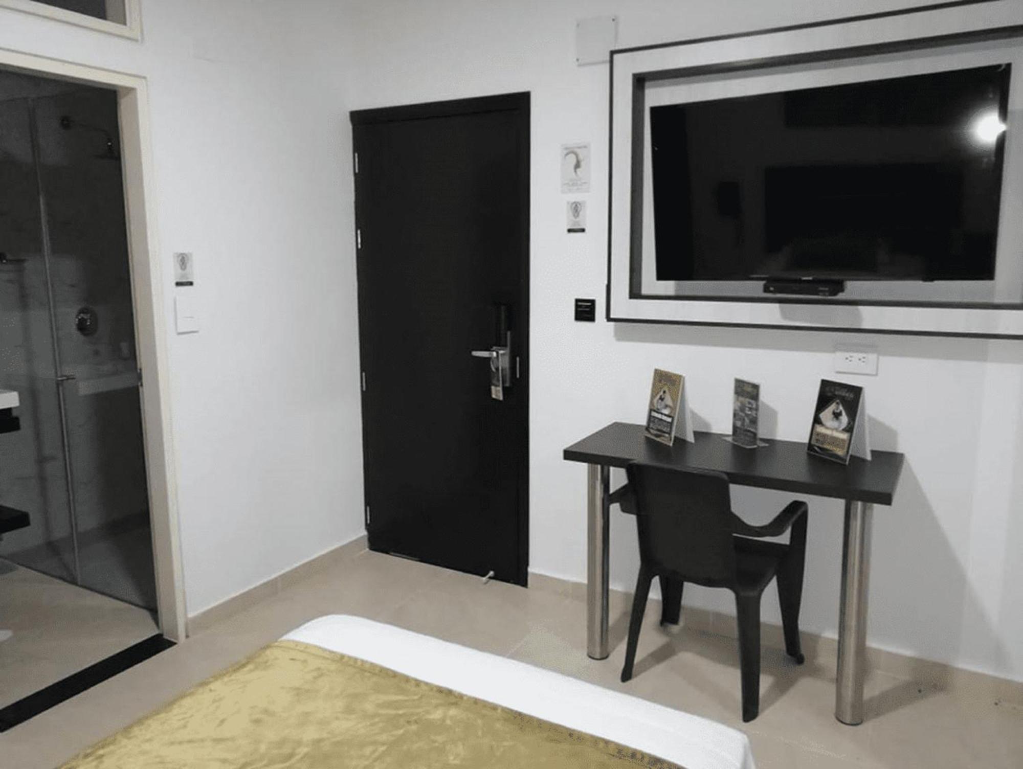 Hotel Andinos Plaza Florencia Florencia  Exteriér fotografie